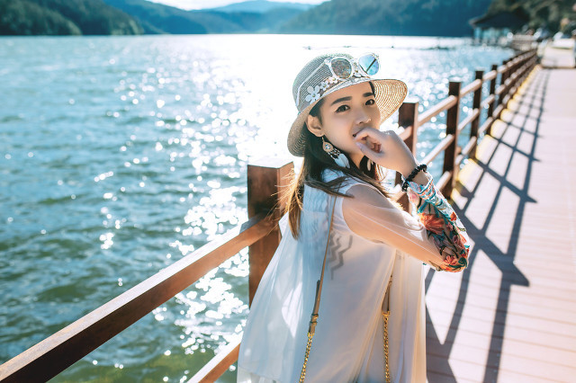形容朋友感情深的句子 形容朋友之间的友谊的唯美句子