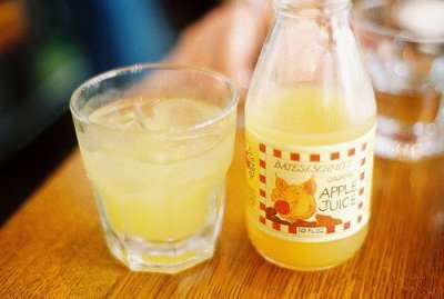 ​求余华活着的好句及赏析(128句)