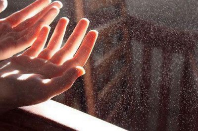 ​毕业离别伤感说说(84句)